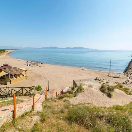 The In Has 4 Bedrooms * L' Escala